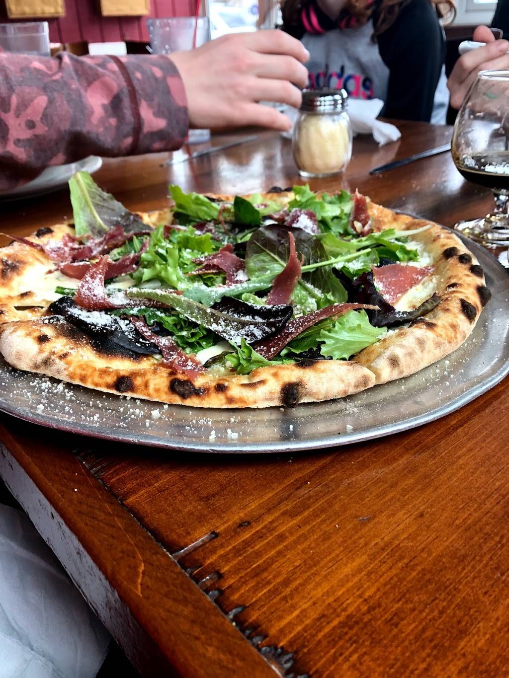 5th Street Pub | restaurant | 105 W 5th St, Perrysburg, OH 43551, USA | 4199319933 OR +1 419-931-9933