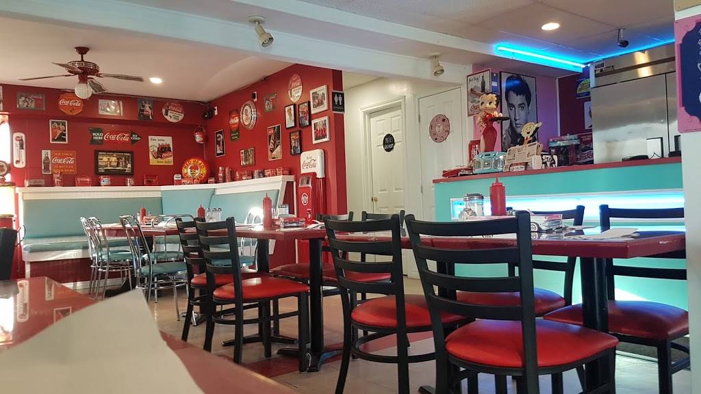 Rockn Rondas Diner & Pizzeria | restaurant | 3330 Main St, Avonmore, ON K0C 1C0, Canada | 6133462857 OR +1 613-346-2857