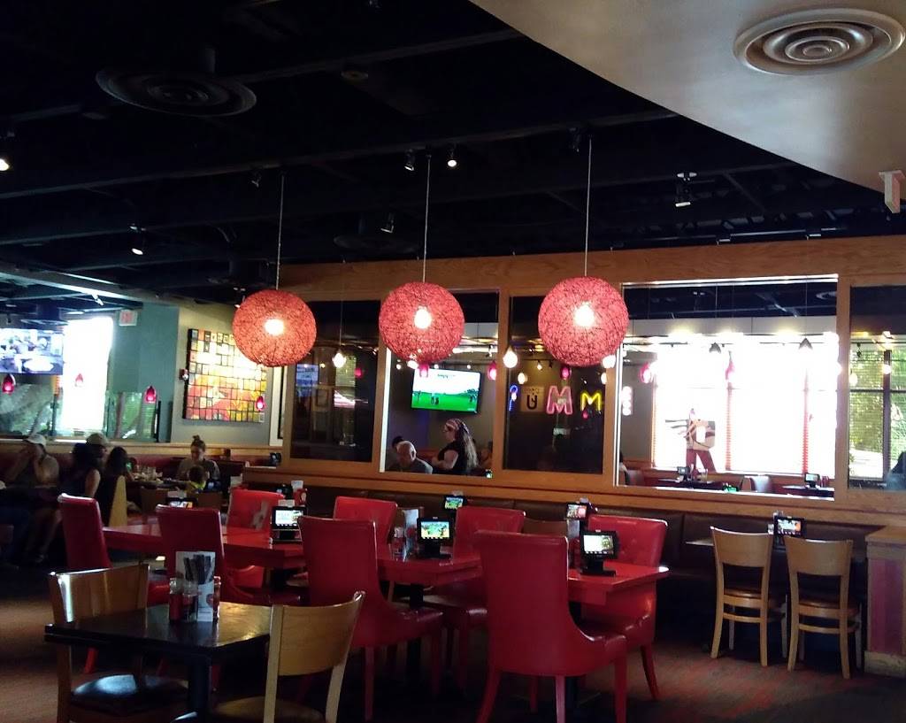 Red Robin Gourmet Burgers and Brews | restaurant | 801 SE 160th Ave, Vancouver, WA 98683, USA | 3608231500 OR +1 360-823-1500