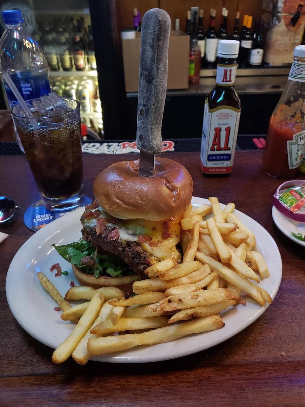 Tuckers Place | restaurant | 2117 S 12th St, St. Louis, MO 63104, USA | 3147725977 OR +1 314-772-5977