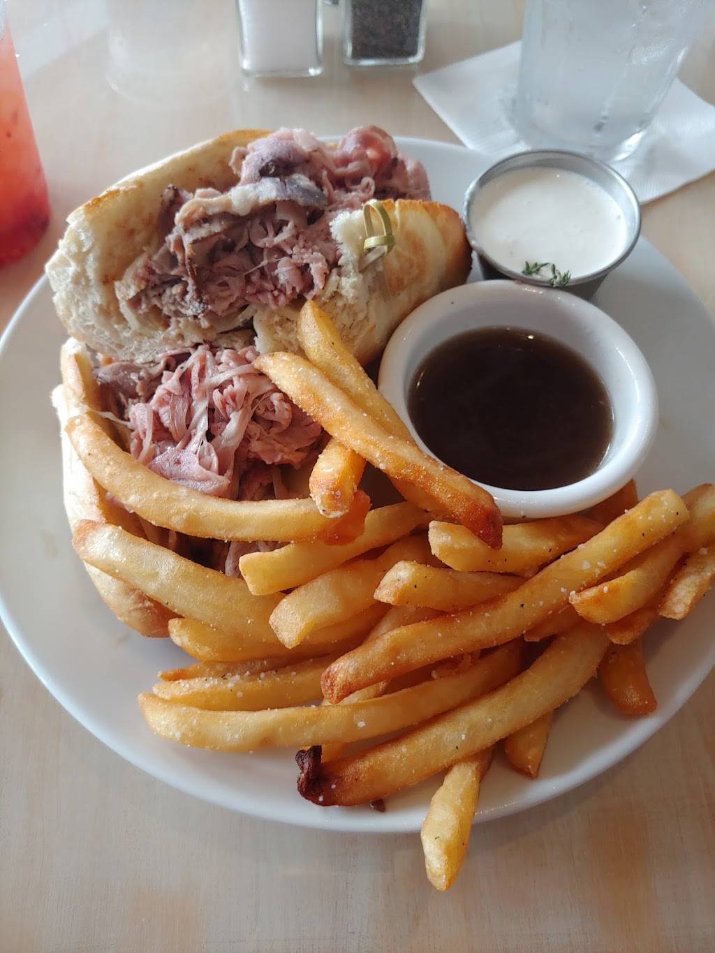 The Porch on Long Creek | restaurant | 2109 W Great Neck Rd Suite 102, Virginia Beach, VA 23454, USA | 7574964350 OR +1 757-496-4350