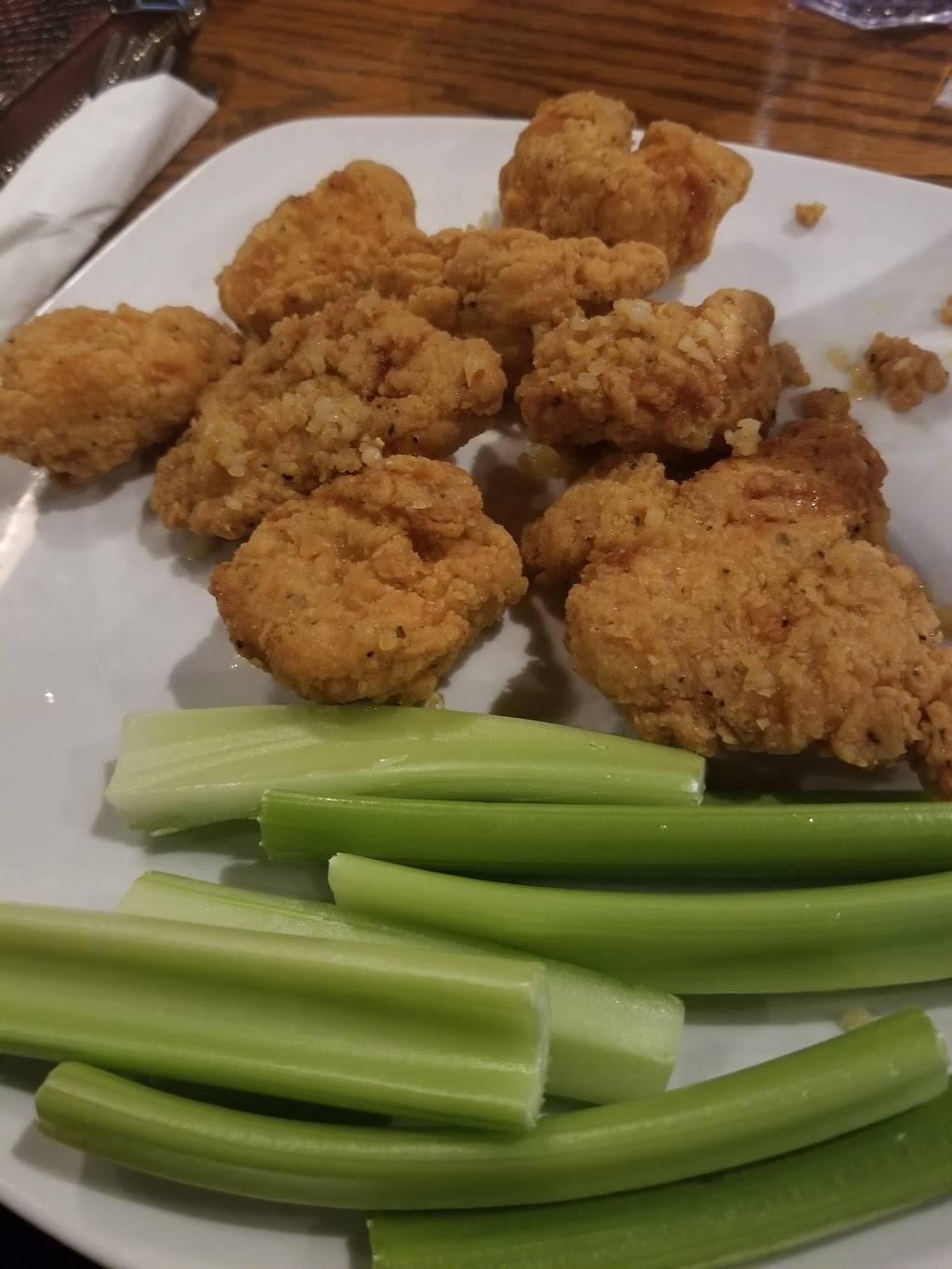 Library Sports Pub & Grill | restaurant | 42705 Grand River Ave, Novi, MI 48375, USA | 2483499110 OR +1 248-349-9110