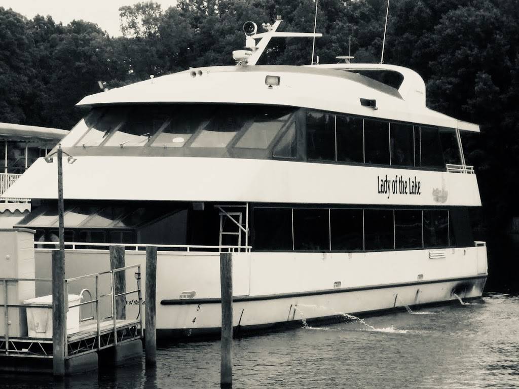 The Lady of the Lake | restaurant | 1459 River Hwy, Mooresville, NC 28117, USA | 7046632628 OR +1 704-663-2628