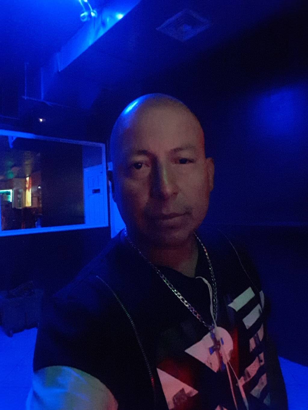 Tauros Bar Restaurant | restaurant | 108-02 Jamaica Ave, Jamaica, NY 11418, USA | 7186076287 OR +1 718-607-6287