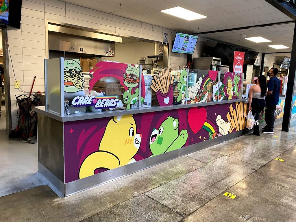 Shootz | restaurant | 4024 Grand Ave, Chino, CA 91710, USA | 9095171188 OR +1 909-517-1188