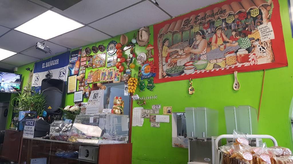 Restaurante Playa De Acapulco | restaurant | 10828 Atlantic Ave, Lynwood, CA 90262, USA | 3106353442 OR +1 310-635-3442