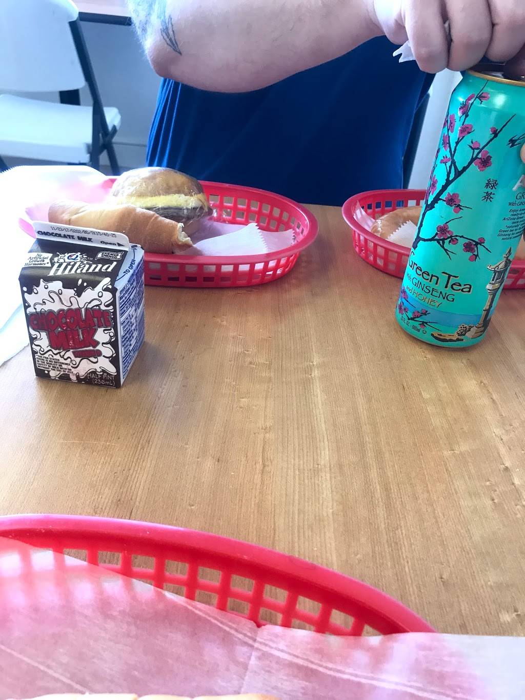 Daily Donut | restaurant | 7870 Culebra Rd Suite 12, San Antonio, TX 78251, USA | 2104659721 OR +1 210-465-9721