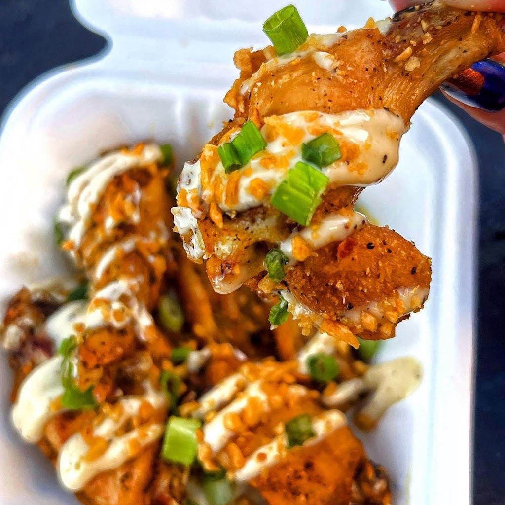 Lia’s Lumpia | restaurant | 2219 Logan Ave, San Diego, CA 92113, USA | 6197364484 OR +1 619-736-4484