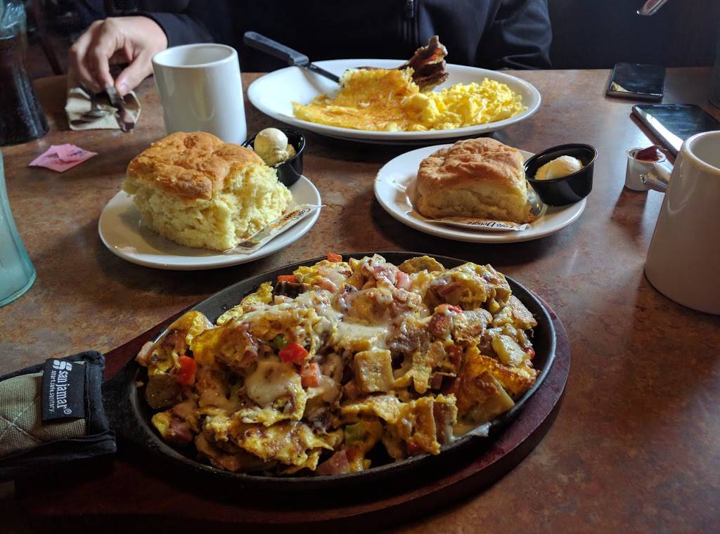 Huckleberrys | restaurant | 300 5 Cities Dr, Pismo Beach, CA 93449, USA | 8057734117 OR +1 805-773-4117