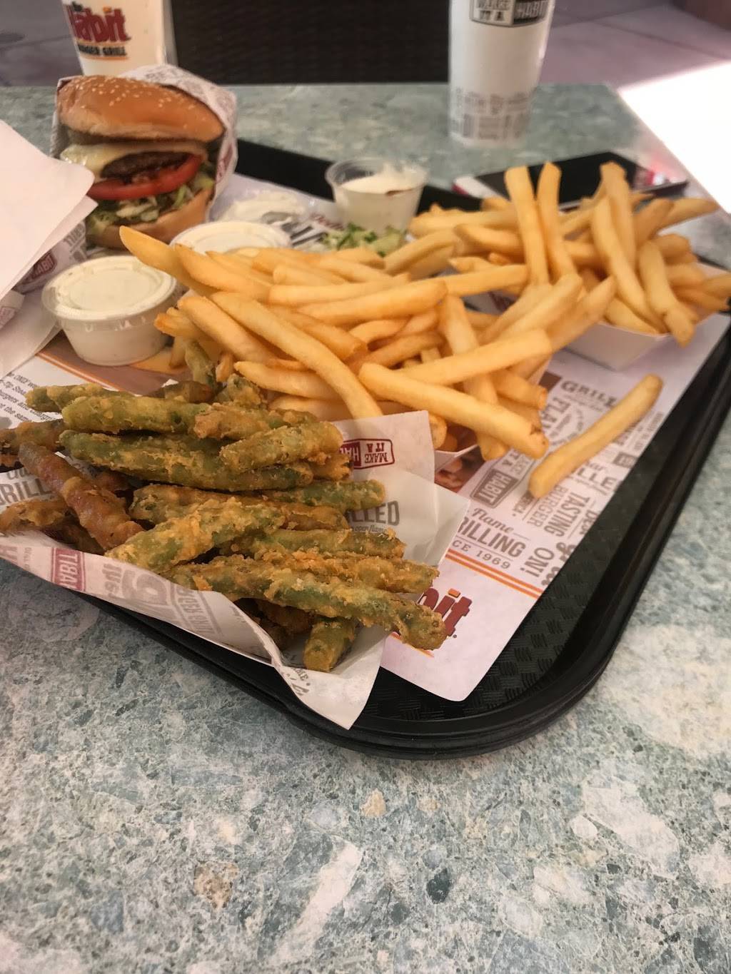 The Habit Burger Grill | meal takeaway | 1025 Broadbeck Dr, Newbury Park, CA 91320, USA | 8053759227 OR +1 805-375-9227