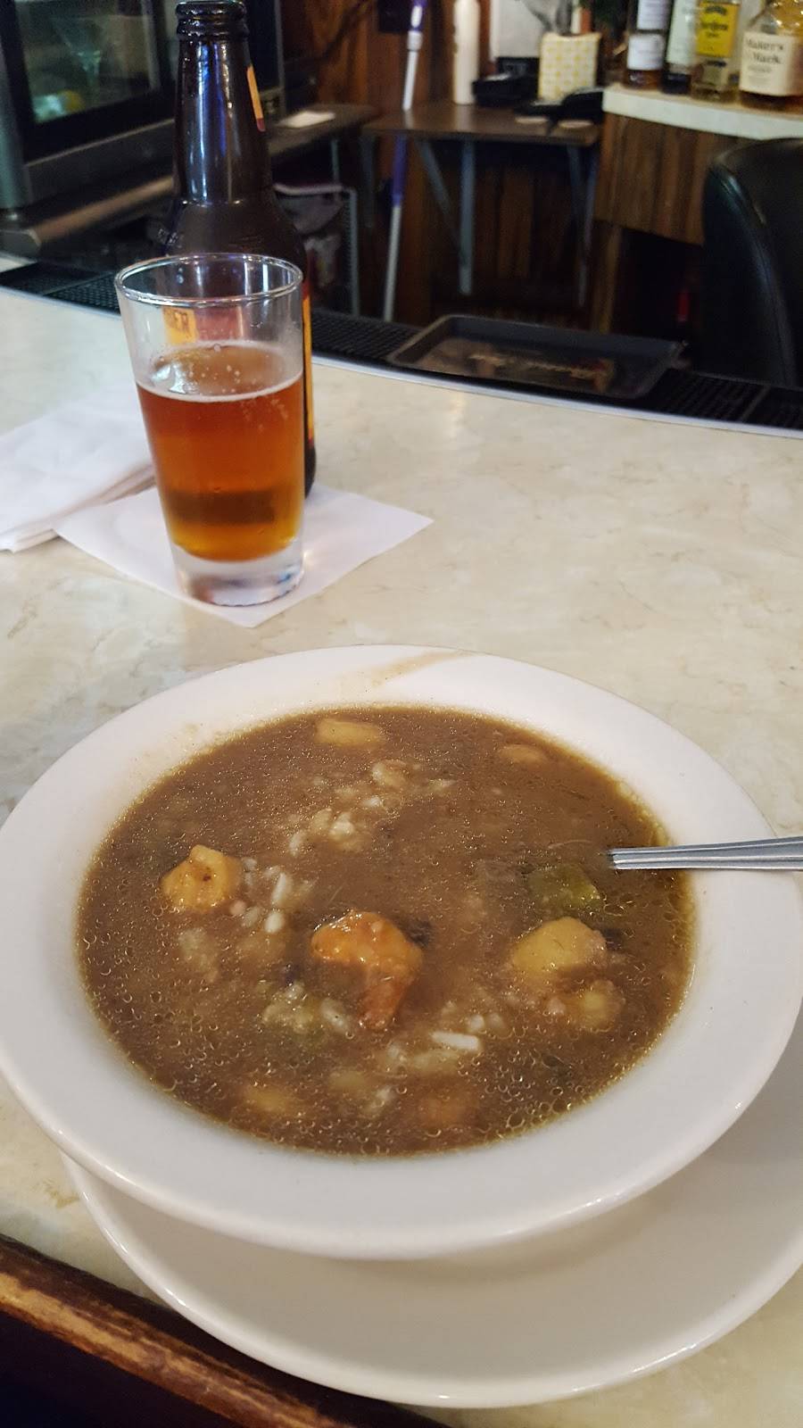 Tessies Place | restaurant | 116 N Woodlawn Ave, Metairie, LA 70001, USA | 5048358377 OR +1 504-835-8377