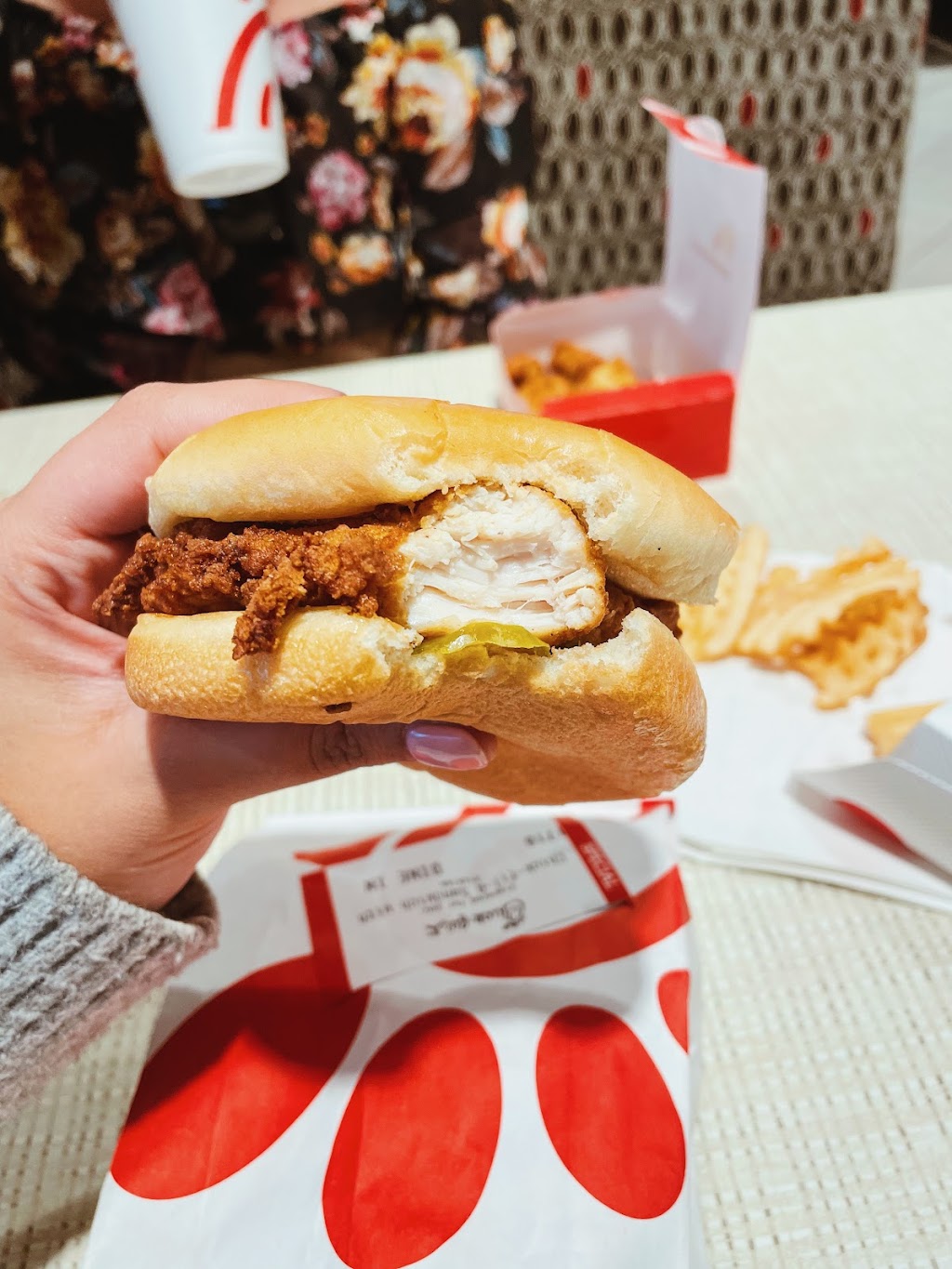 Chick-fil-A | restaurant | 7010 Las Vegas Blvd S, Las Vegas, NV 89119, USA | 7023840080 OR +1 702-384-0080