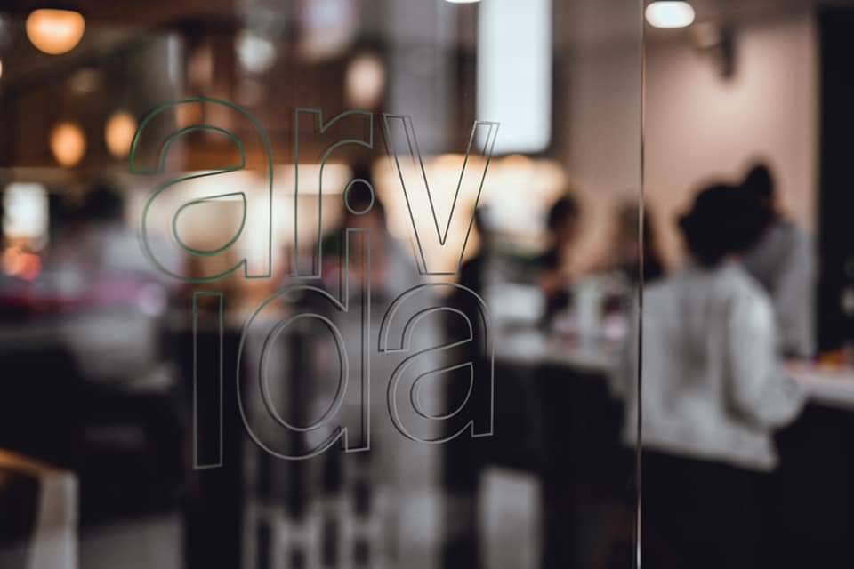 Valentine | restaurant | 70 Rue Principale, Granby, QC J2G 2T4, Canada | 4507775947 OR +1 450-777-5947