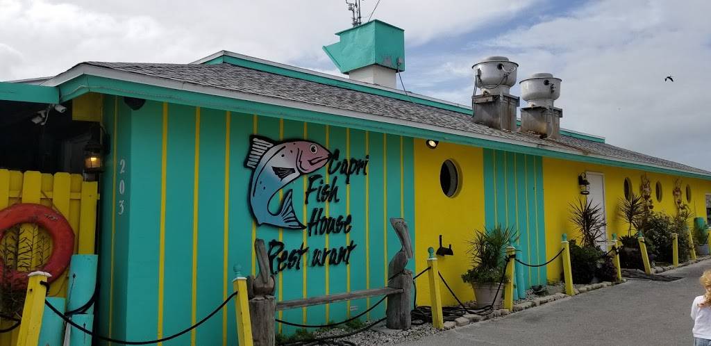 Island Gypsy Cafe | restaurant | 278 Capri Blvd, Naples, FL 34113, USA | 2393941111 OR +1 239-394-1111