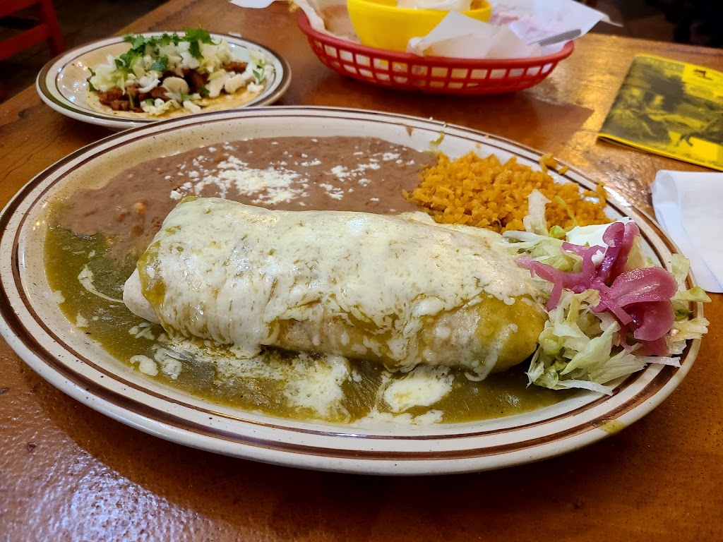 Mi Rancho Restaurant | restaurant | 2701 S 4th Ave, Yuma, AZ 85364, USA | 9283446903 OR +1 928-344-6903