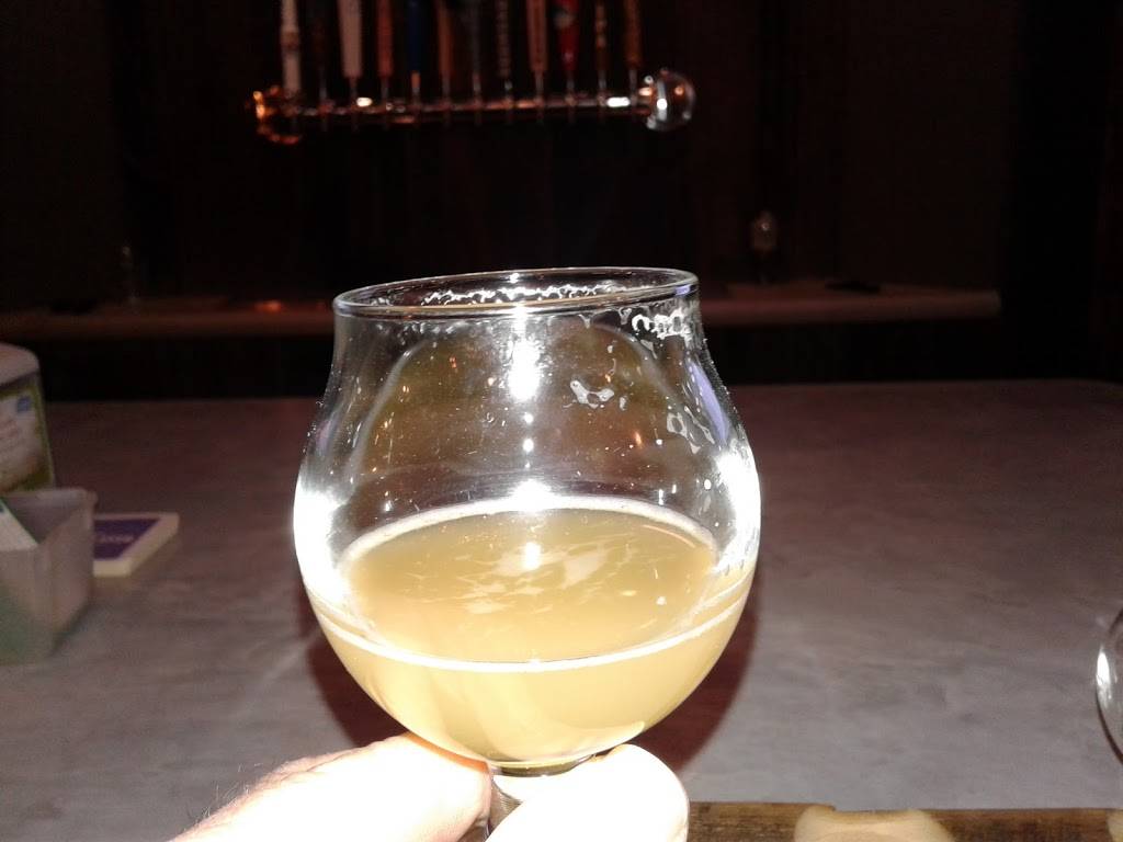 Pizza Chef of Quechee | meal takeaway | 5893 Woodstock Rd, White River Junction, VT 05001, USA | 8022966669 OR +1 802-296-6669