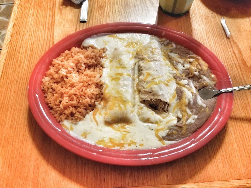 Rigos Restaurant & Fine Mexican Food | restaurant | 5851 N Oracle Rd, Tucson, AZ 85704, USA | 5208872132 OR +1 520-887-2132