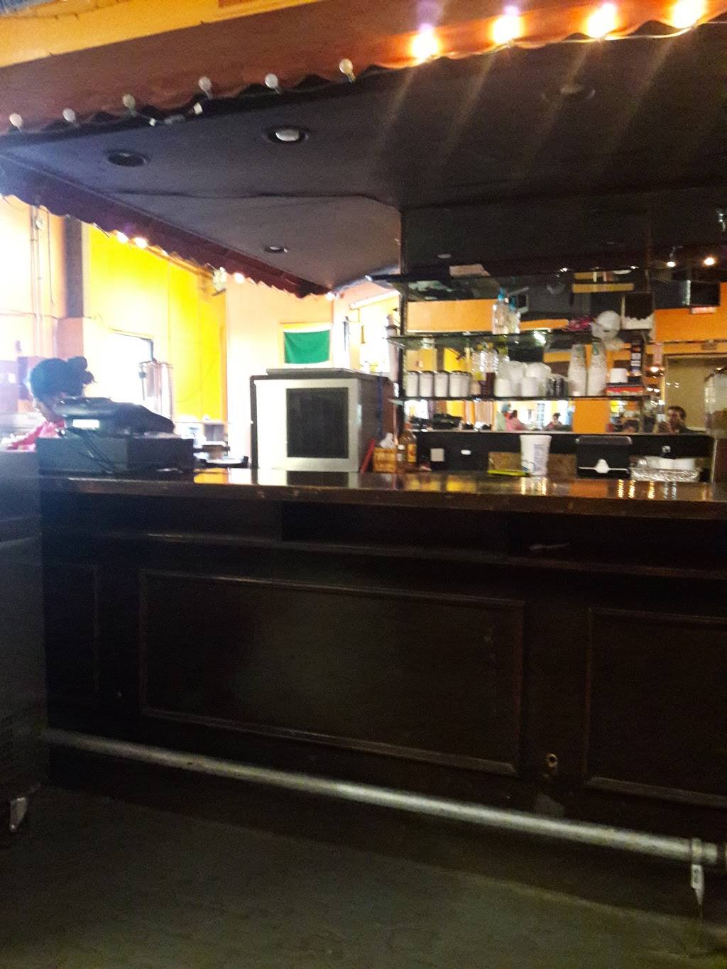 Ebenezer | restaurant | 10 14th St, Bessemer, AL 35020, USA | 2052437695 OR +1 205-243-7695