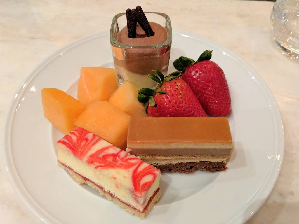 Pavillon 67, buffet gourmand | restaurant | 1 Avenue du Casino, Montréal, QC H3C 4W7, Canada | 5143922746 OR +1 514-392-2746