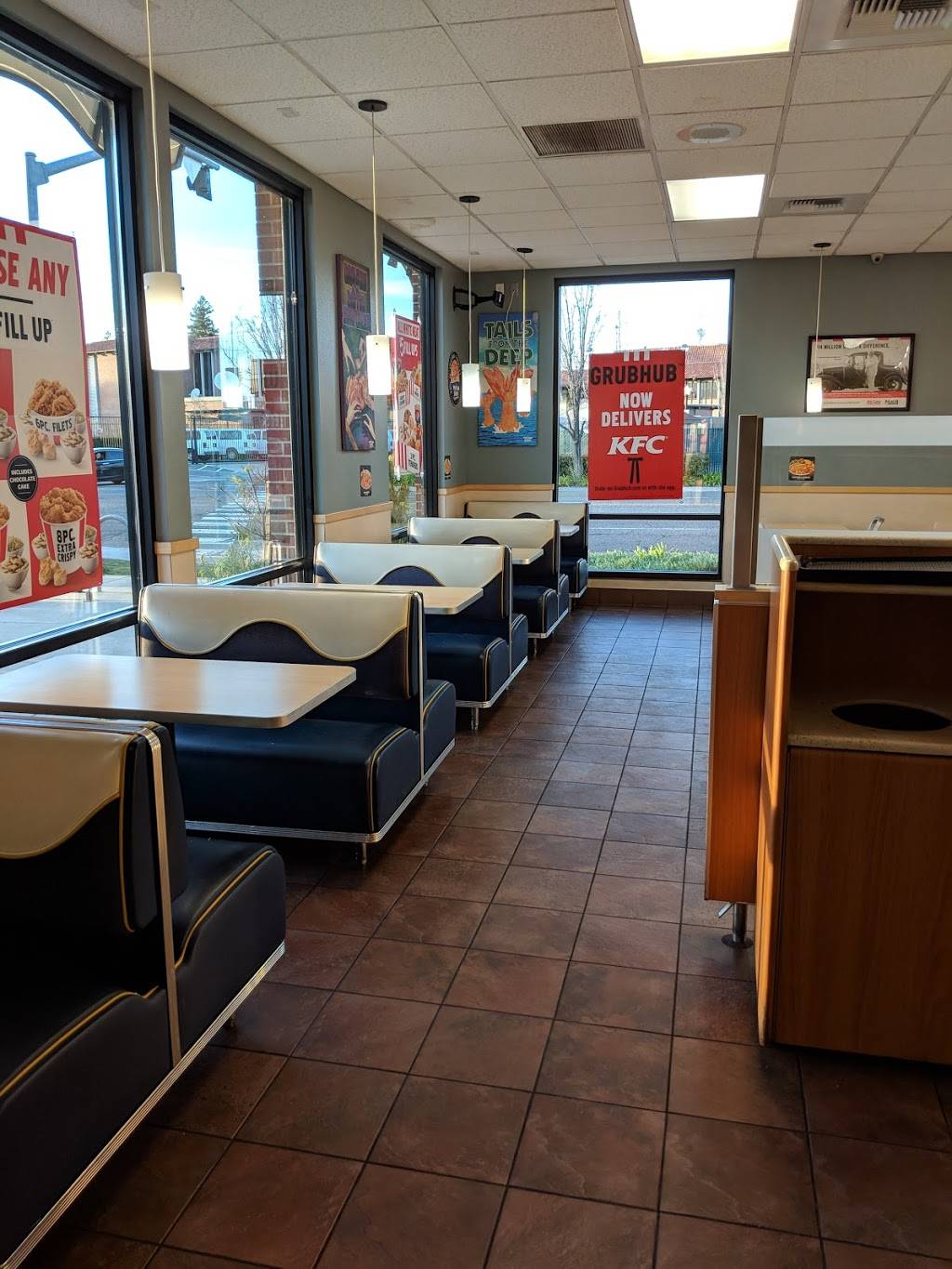 Long John Silvers | restaurant | 2128 Sutterville Rd, Sacramento, CA 95822, USA | 9164544811 OR +1 916-454-4811