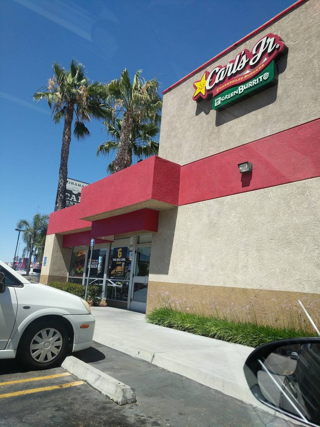 Carls Jr. / Green Burrito | restaurant | 9360 Kearny Mesa Rd, San Diego, CA 92126, USA | 8586890538 OR +1 858-689-0538