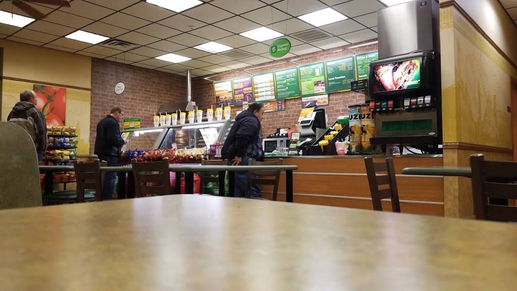 Subway | restaurant | 3421 S Arlington Rd, Akron, OH 44312, USA | 3306444762 OR +1 330-644-4762