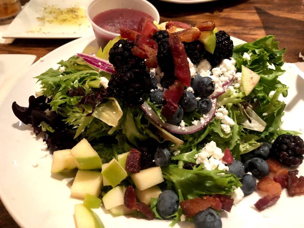 Dark Horse Tavern | restaurant | 4312 E Genesee St, Syracuse, NY 13214, USA | 3154463180 OR +1 315-446-3180