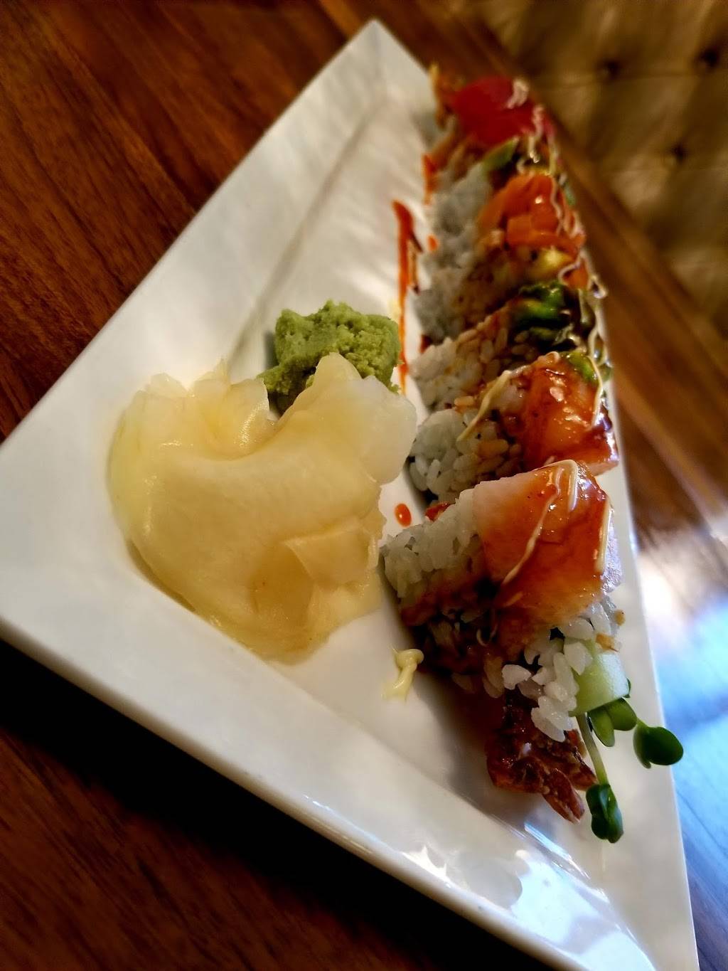 Uni Sushi | restaurant | 9595 Six Pines Dr #860, The Woodlands, TX 77380, USA | 2812987177 OR +1 281-298-7177