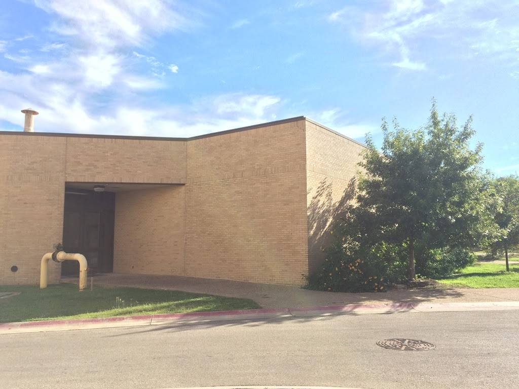 Chartwells at Texas State University | restaurant | 700 Moore St, San Marcos, TX 78666, USA | 5122459930 OR +1 512-245-9930