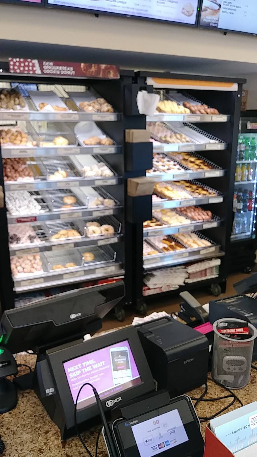 Dunkin | bakery | 412 Youngstown-Poland Rd, Struthers, OH 44471, USA | 3307501850 OR +1 330-750-1850