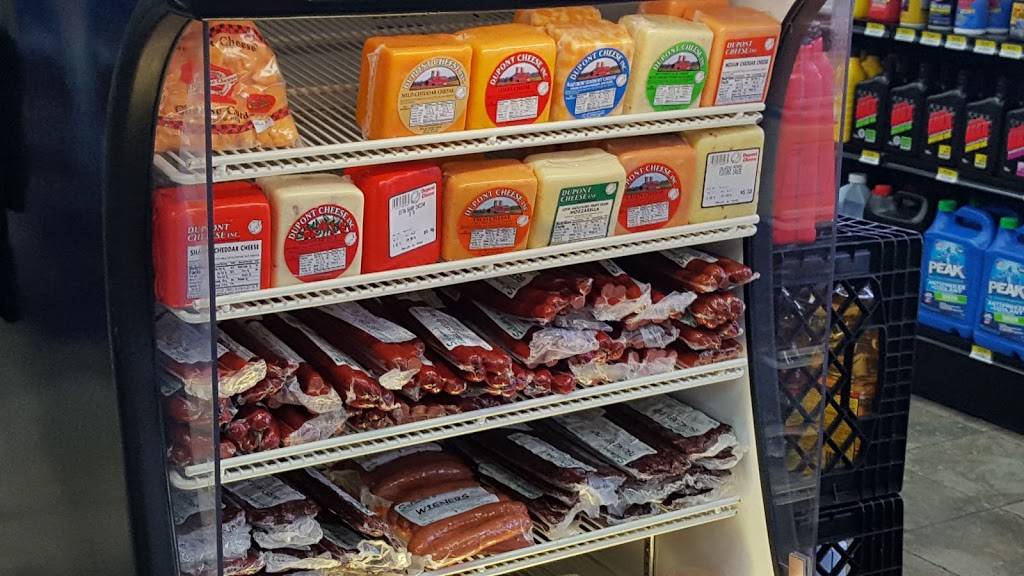 Hot Stuff Pizza | restaurant | 234 S Main St, Seymour, WI 54165, USA | 9208337790 OR +1 920-833-7790