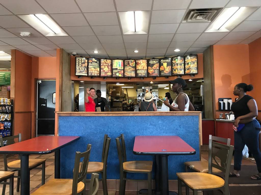 Taco Bell | restaurant | 2015 W Lucas St, Florence, SC 29501, USA | 8436622673 OR +1 843-662-2673