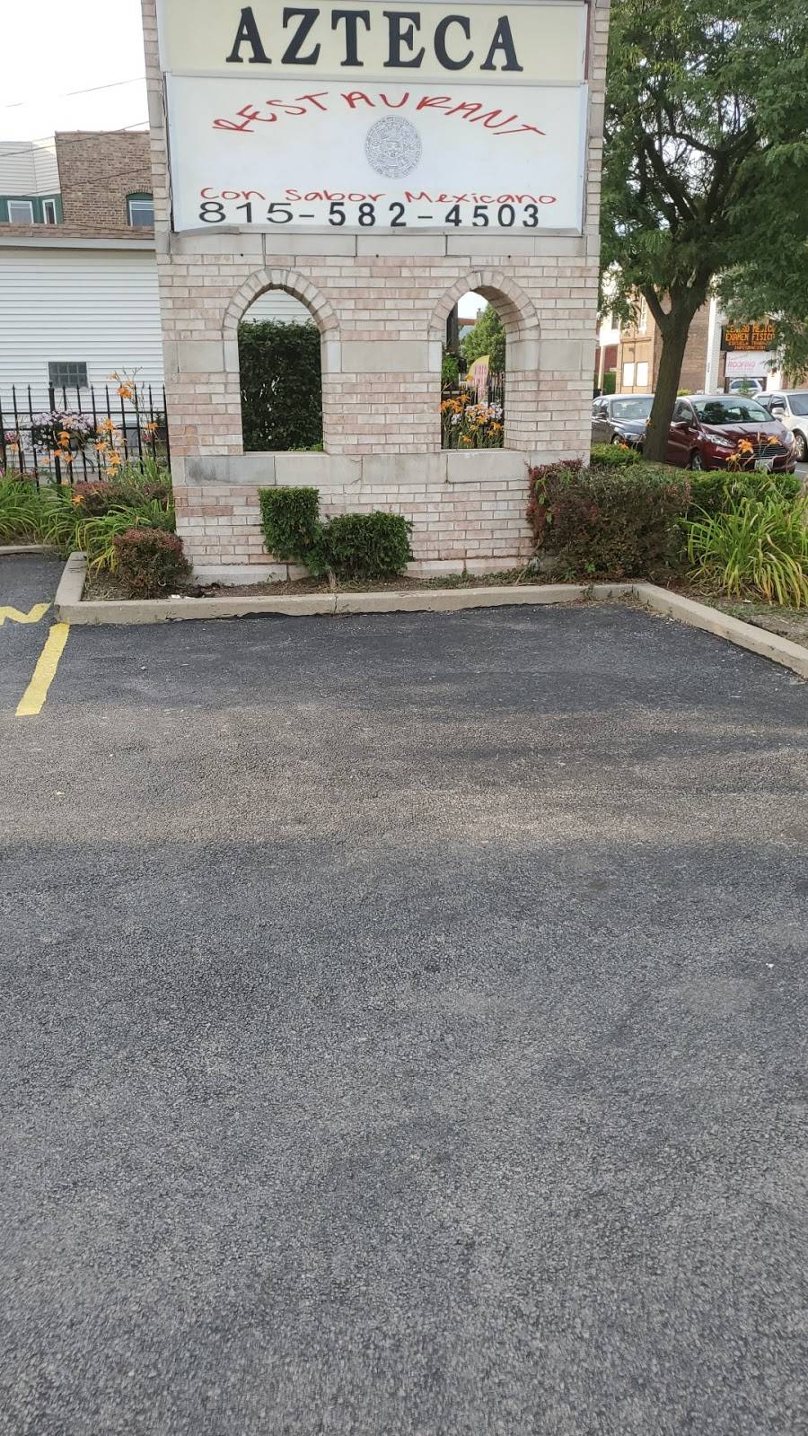 AztecA Restaurant & Bar | restaurant | 709 Collins st 711, 707 Collins St, Joliet, IL 60432, USA | 8155824503 OR +1 815-582-4503