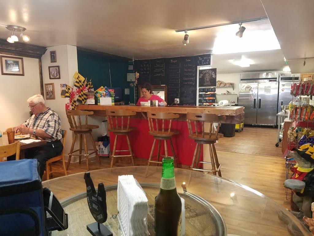 The Smokin Toad | restaurant | 24 N Conococheague St, Williamsport, MD 21795, USA | 3012233447 OR +1 301-223-3447