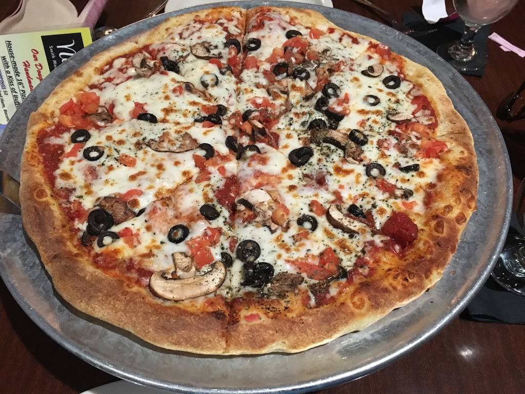 Napoli Cowboy | restaurant | 6674 Burnt Chimney Rd, Wirtz, VA 24184, USA | 5402382142 OR +1 540-238-2142