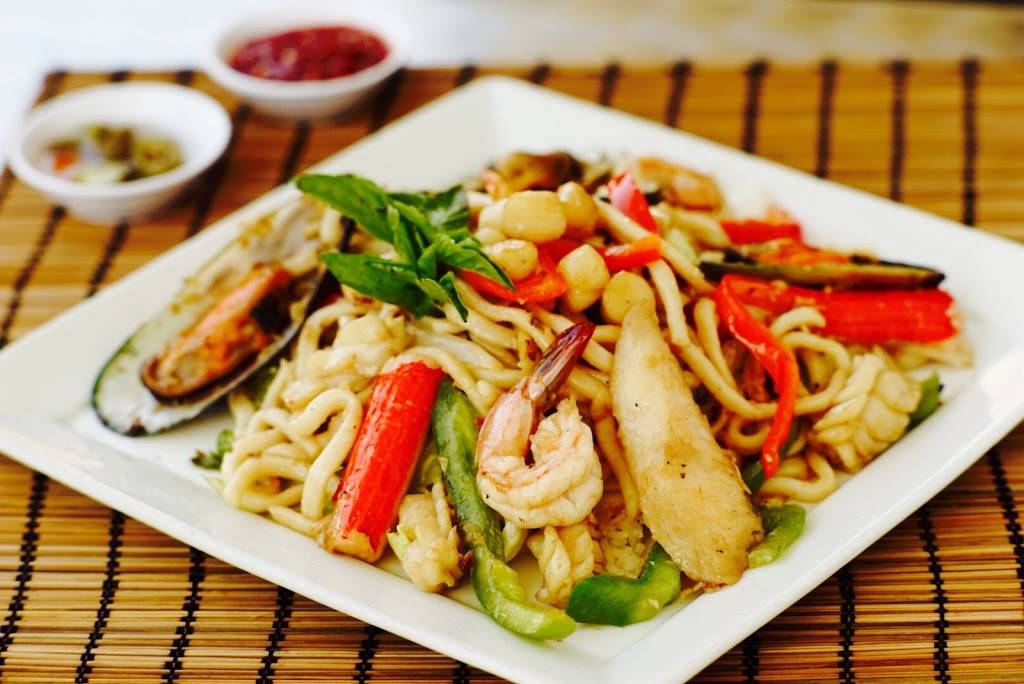 Thai Touch | restaurant | 1462, 1355 E Colorado St, Glendale, CA 91205, USA | 8185071107 OR +1 818-507-1107
