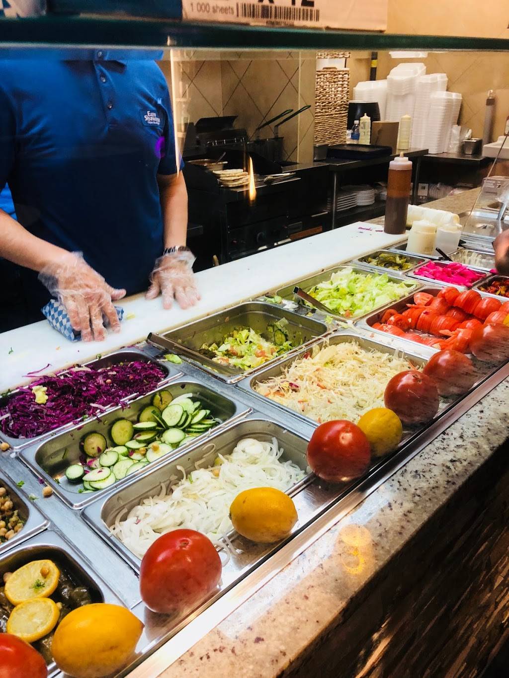 Euro Shawarma | restaurant | 2706 Keele St, North York, ON M3M 3G5, Canada | 4162459888 OR +1 416-245-9888