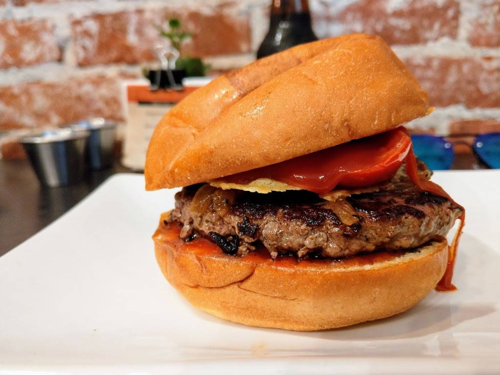 Umami Burger Arts District | restaurant | 738 E 3rd St, Los Angeles, CA 90013, USA | 3232638626 OR +1 323-263-8626