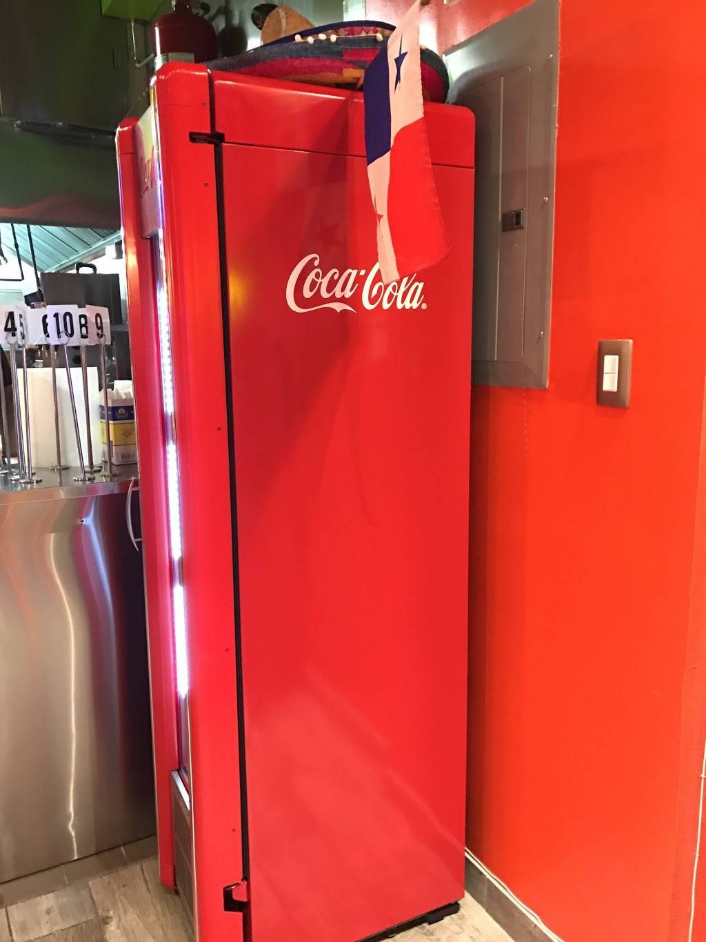 El Jeffe | restaurant | 1483 Fulton St, Brooklyn, NY 11216, USA | 3473658919 OR +1 347-365-8919