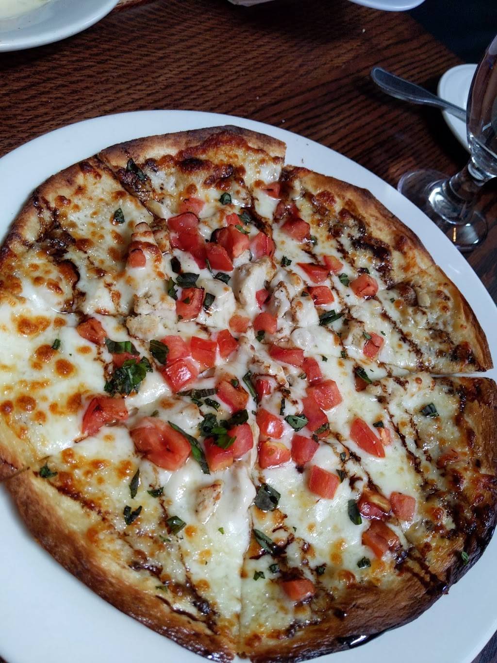 Bin 228 Wine Bar | restaurant | 228 Pearl St, Hartford, CT 06106, USA | 8602449463 OR +1 860-244-9463