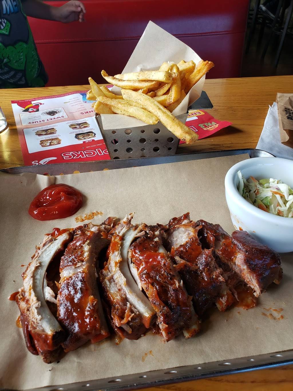 Chilis Grill & Bar | restaurant | 7530 South Las Vegas Boulevard South, Outlet Malls, Las Vegas, NV 89123, USA | 7022702818 OR +1 702-270-2818