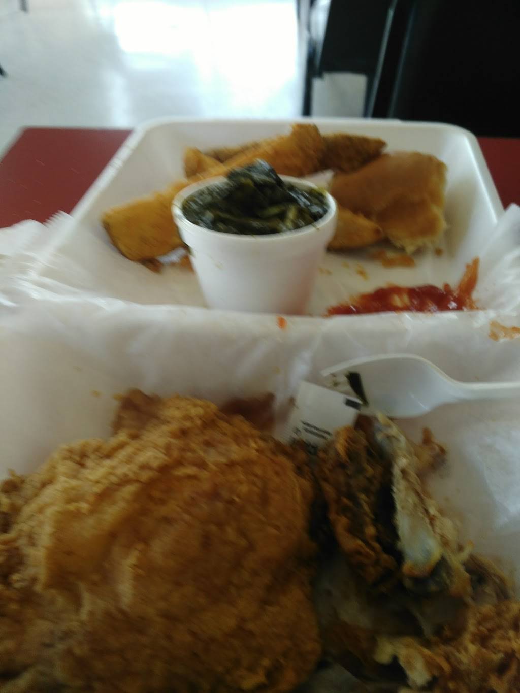 Dixie Chicken LLC | restaurant | 3947 Dixie Hwy, Louisville, KY 40216, USA | 5024482102 OR +1 502-448-2102