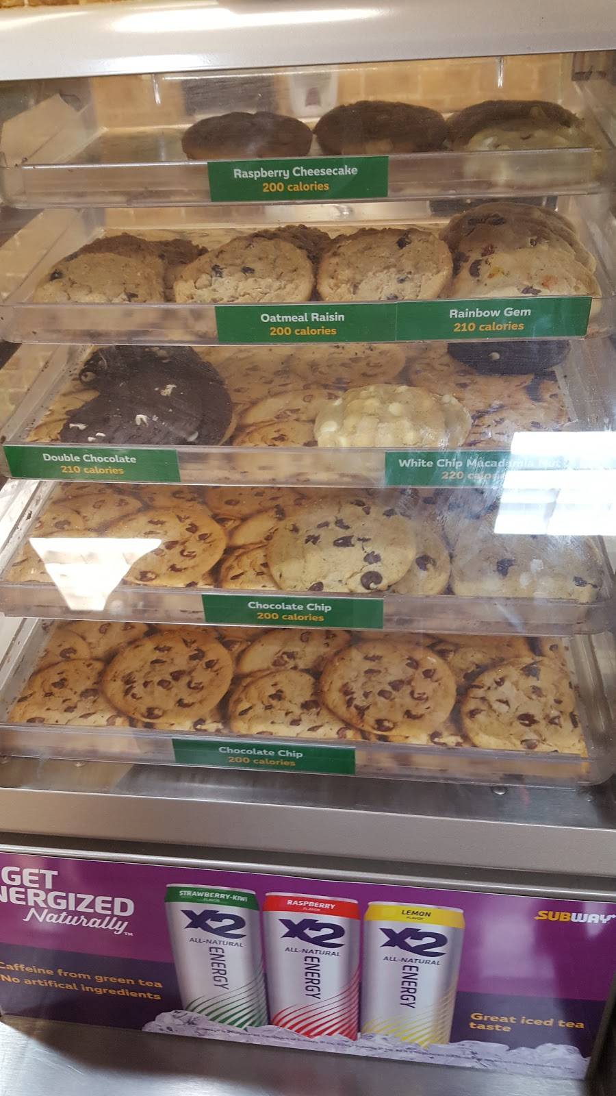 Subway Restaurants | restaurant | 322 E Brown Rd #105, Mesa, AZ 85201, USA | 4808900305 OR +1 480-890-0305