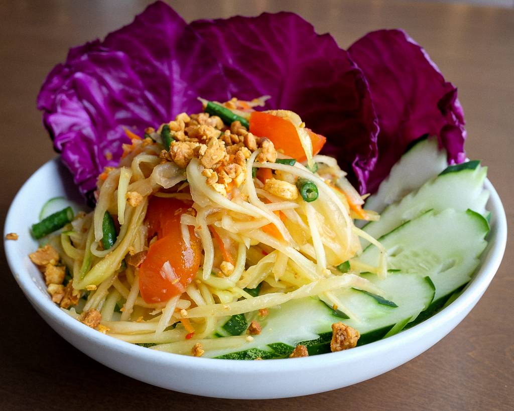 Thum | restaurant | 2238 N Farwell Ave, Milwaukee, WI 53202, USA | 4147639081 OR +1 414-763-9081