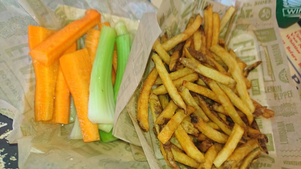 Wingstop | restaurant | 24601 Southwest Fwy #700, Rosenberg, TX 77471, USA | 8325953240 OR +1 832-595-3240