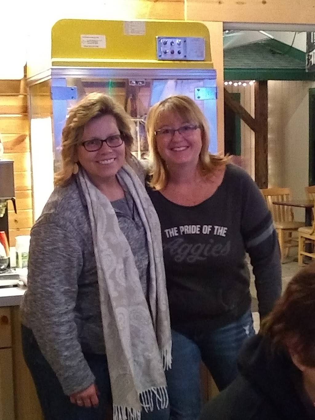 Wooden Nickel Cafe | restaurant | 5132, 1029 Jackson St, Dansville, MI 48819, USA | 5176236000 OR +1 517-623-6000