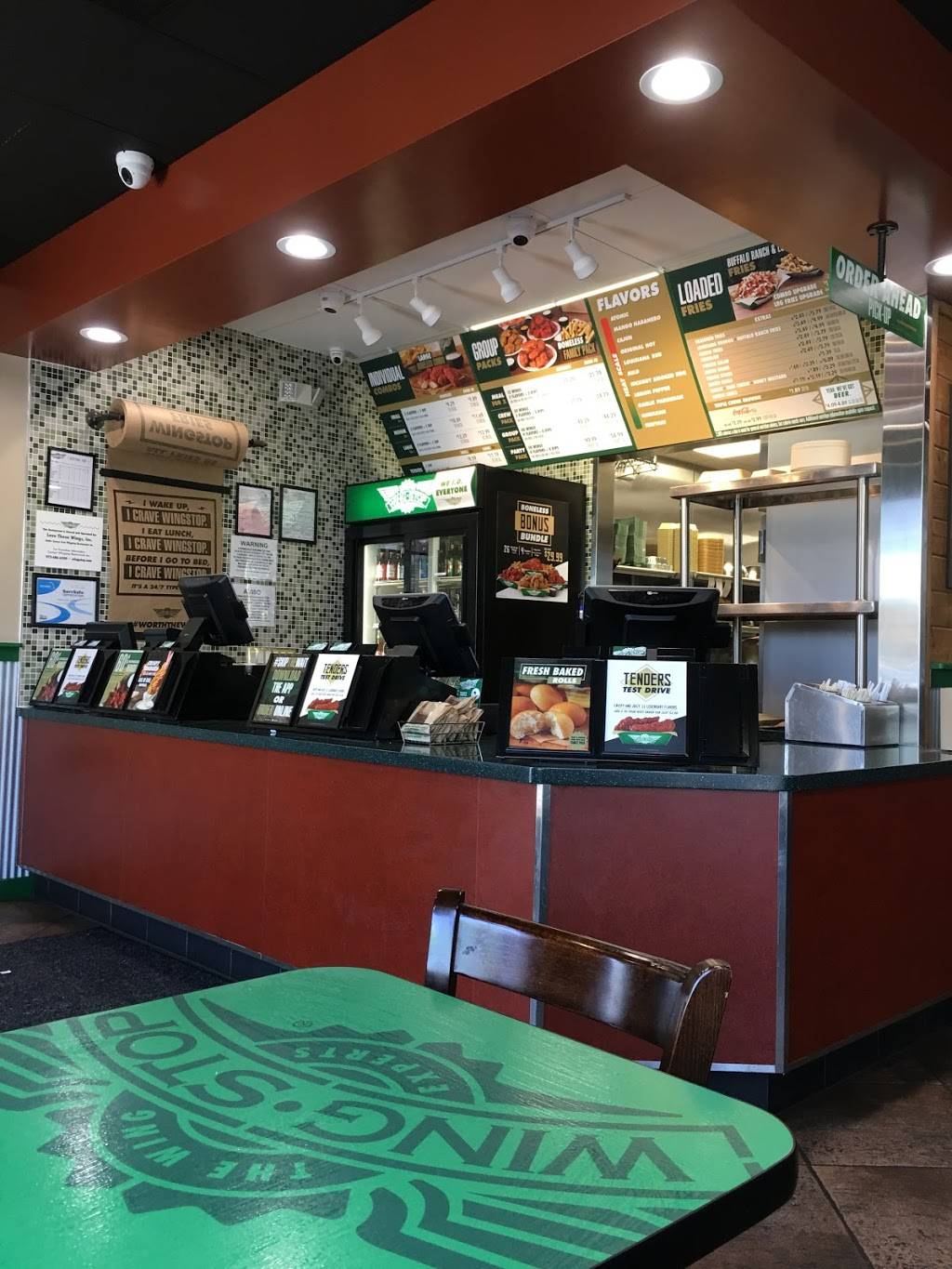 Wingstop | restaurant | 8042 Limonite Ave, Jurupa Valley, CA 92509, USA | 9513322010 OR +1 951-332-2010