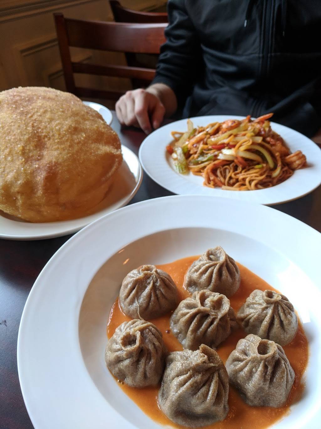 Druknya House | restaurant | 2208 Fontaine Ave, Charlottesville, VA 22903, USA | 4349955539 OR +1 434-995-5539