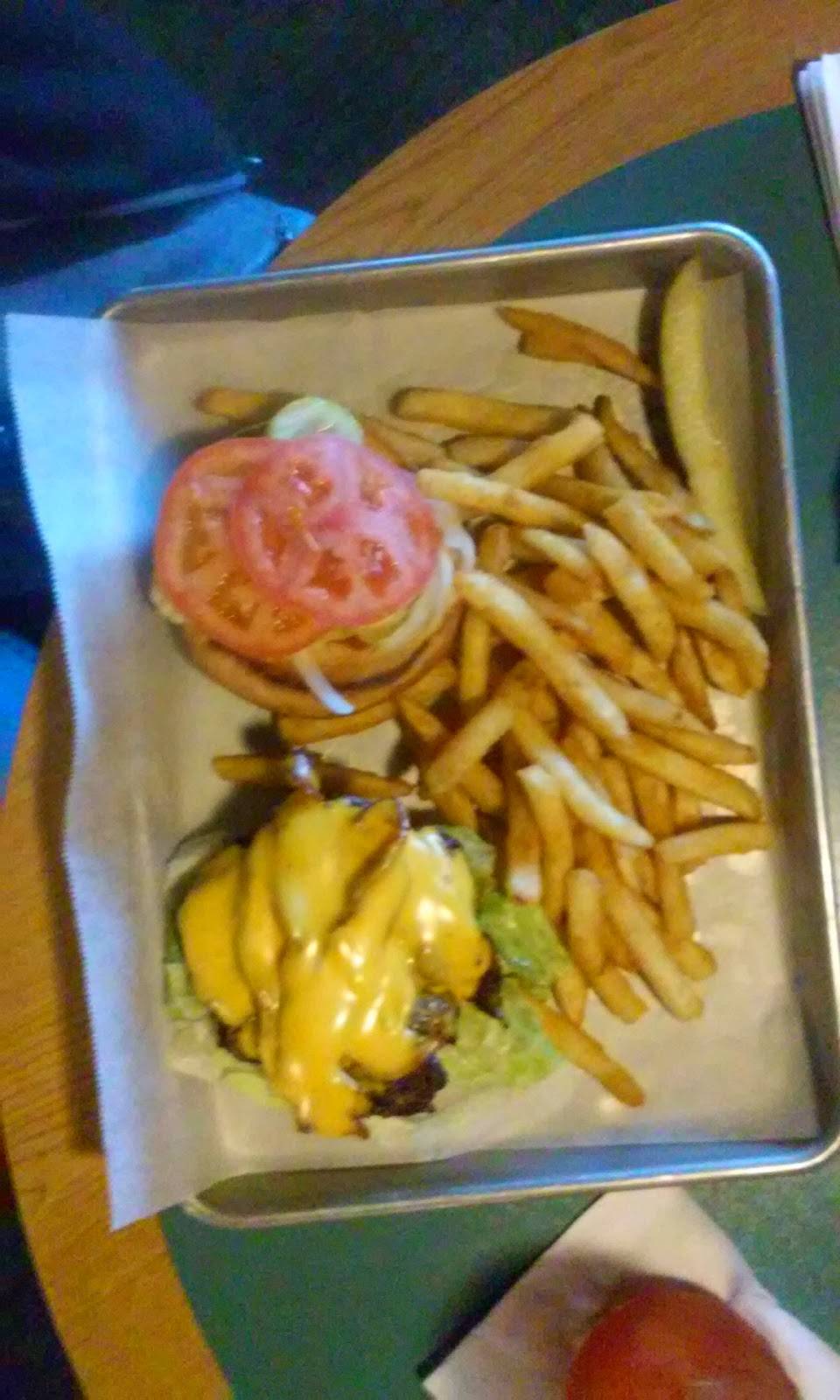 Scooters Bar & Grill | restaurant | 6004 Torrey Rd, Flint, MI 48507, USA | 8106556884 OR +1 810-655-6884