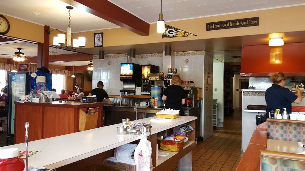 Thorpedo Restaurant | restaurant | 102 W Hill St, Thorp, WI 54771, USA | 7156695515 OR +1 715-669-5515